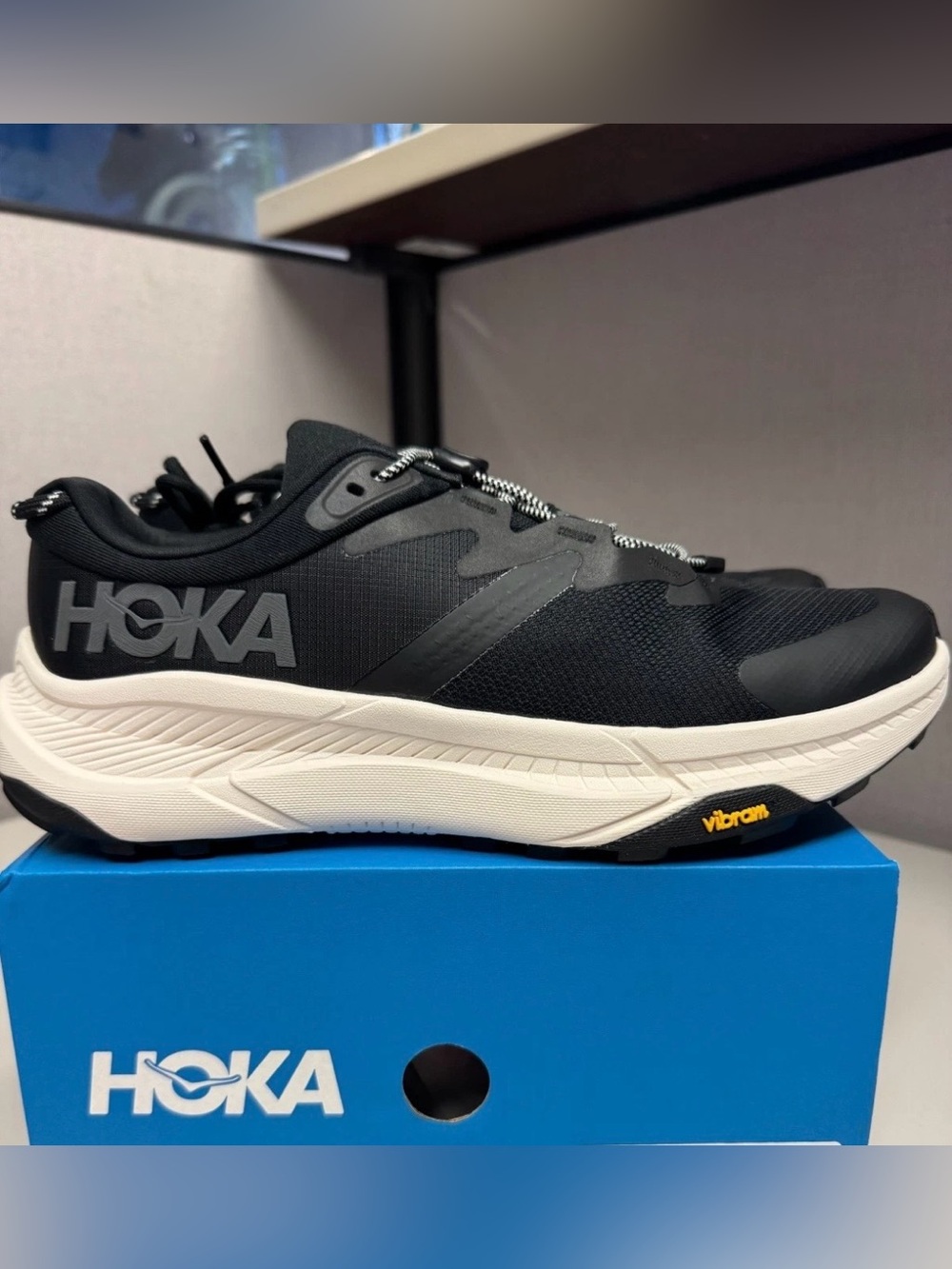 Hoka ONE ONE Transport Alabaster Black 1123154 BKLB Trail Running Shoes Sz 7.5